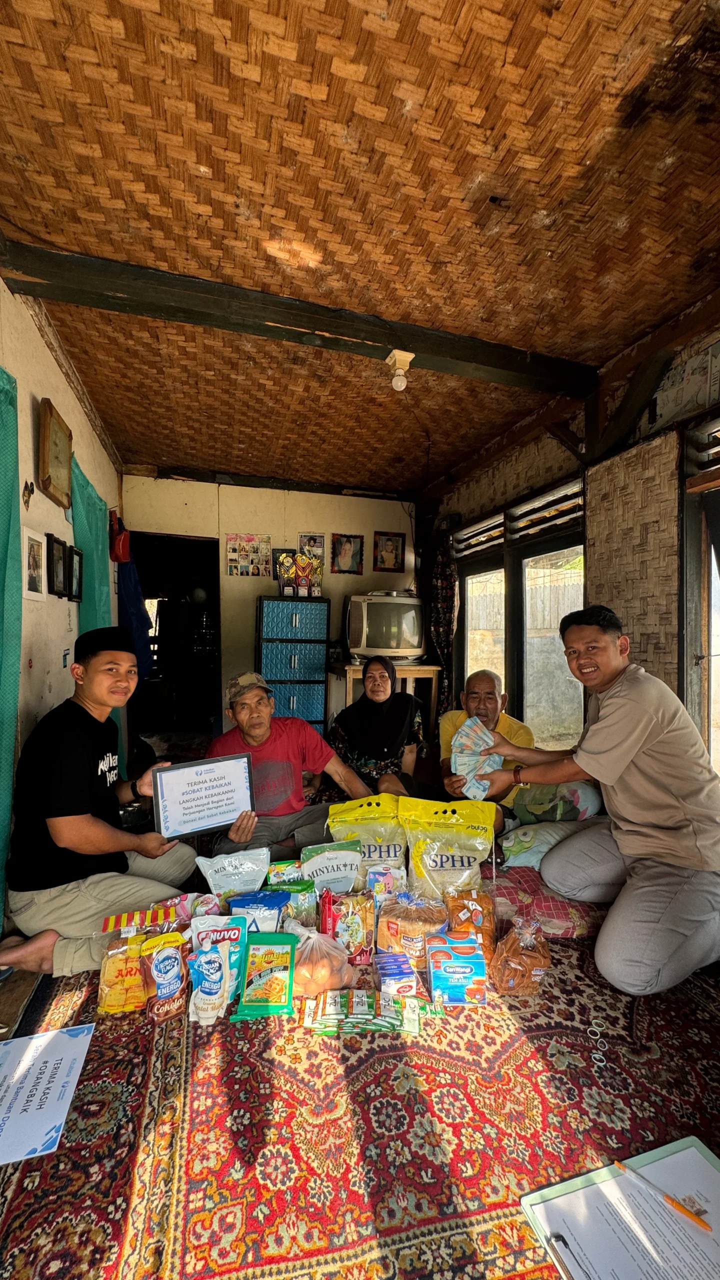 Bantuan Sosial & Kemanusiaan